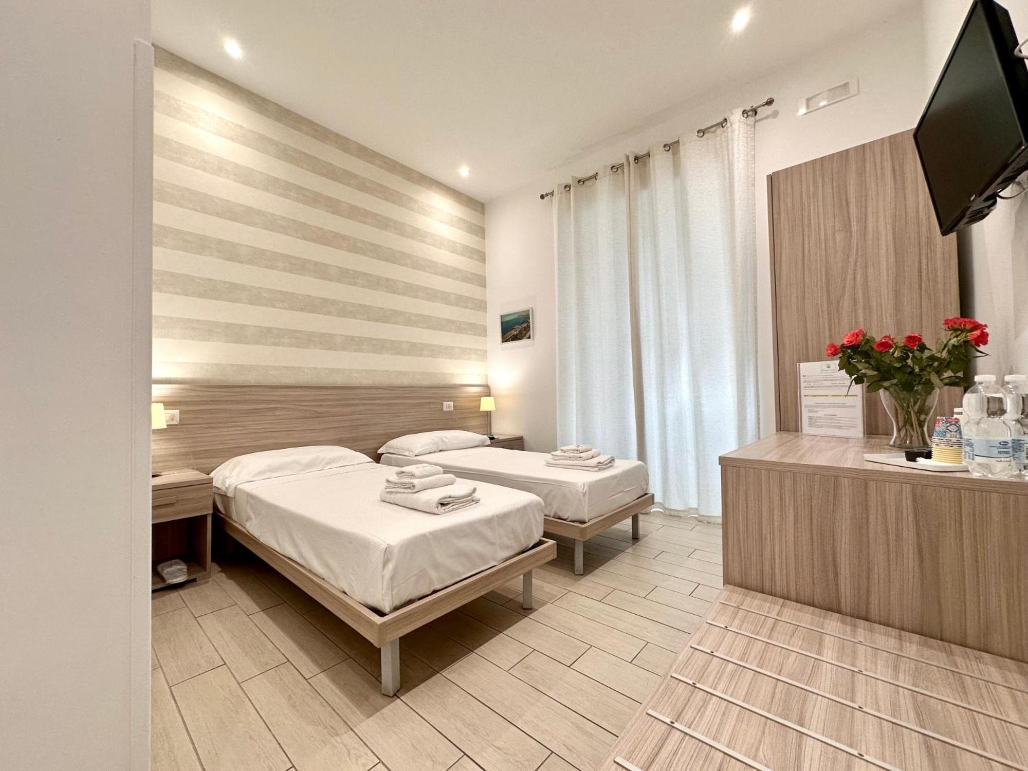 Lungomare Rooms Кастеламаре ди Стабия Стая снимка
